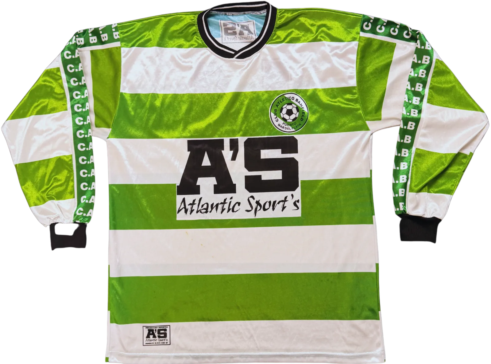 Club Atlético Banfield (Mar del Plata) - 2000/05 - Front